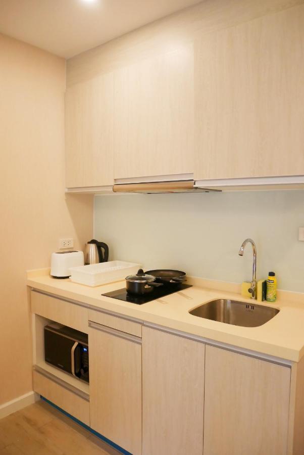 Seven Seas Pattaya Poolside Room ห้องติดสระ Jomtien Beach Dış mekan fotoğraf