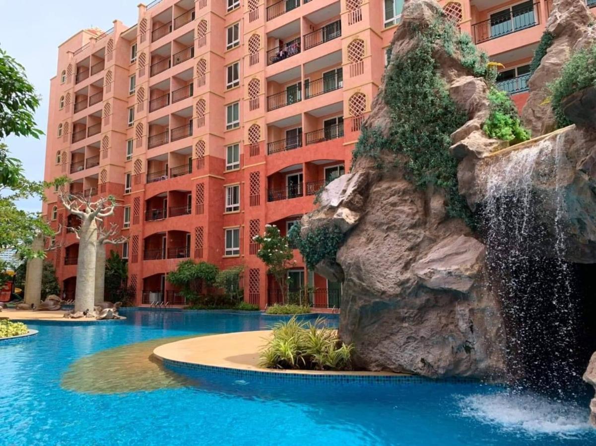 Seven Seas Pattaya Poolside Room ห้องติดสระ Jomtien Beach Dış mekan fotoğraf