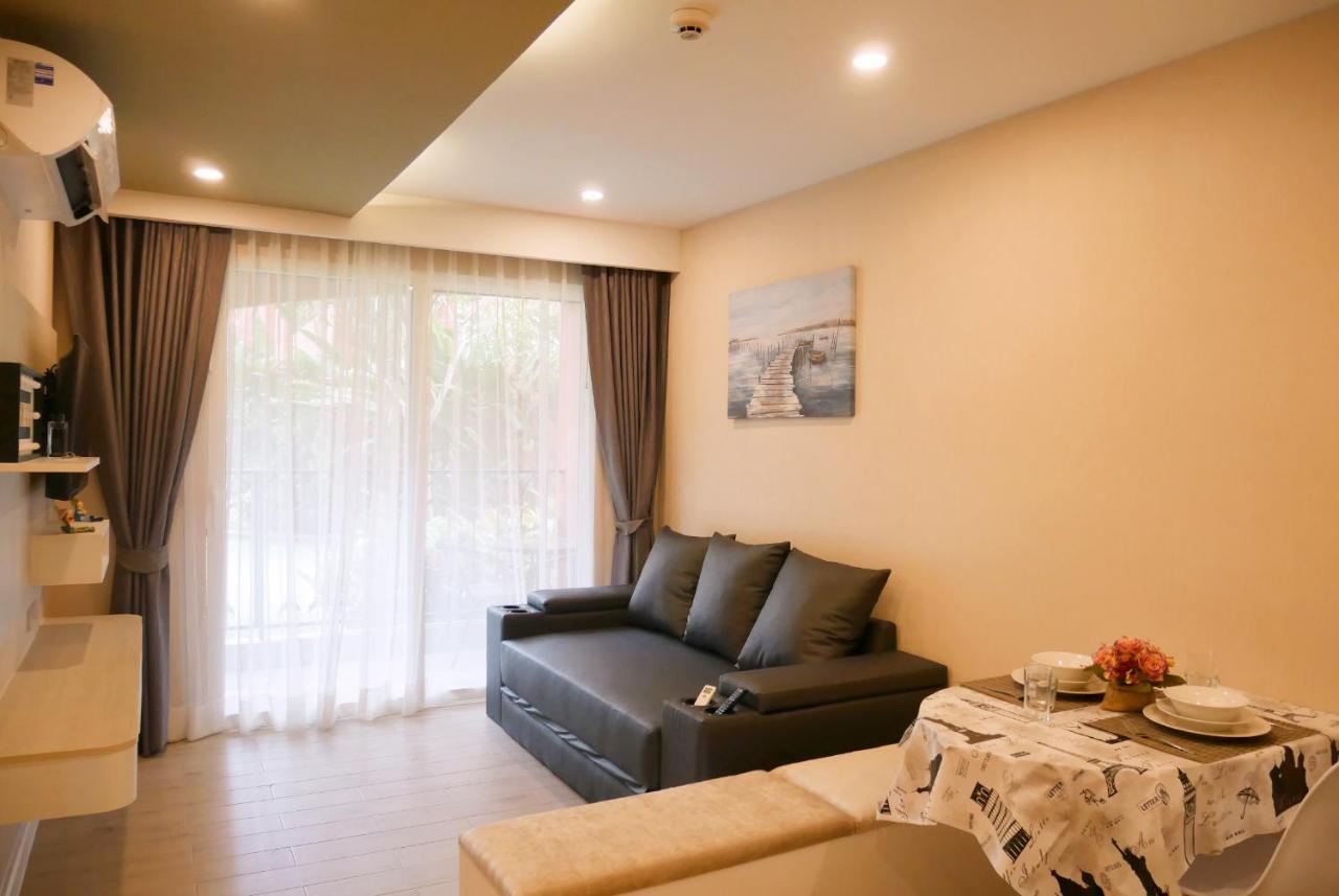 Seven Seas Pattaya Poolside Room ห้องติดสระ Jomtien Beach Dış mekan fotoğraf