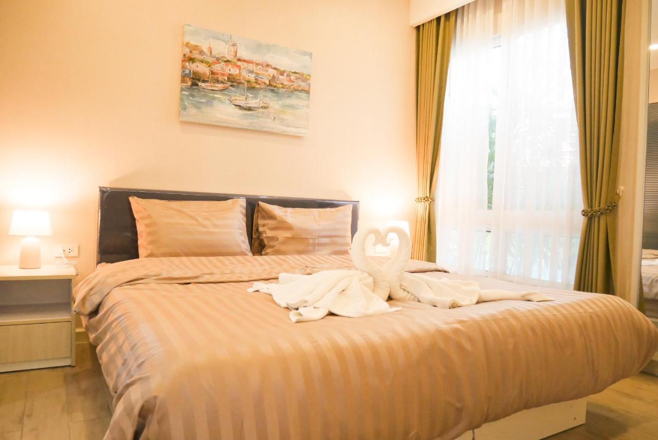 Seven Seas Pattaya Poolside Room ห้องติดสระ Jomtien Beach Dış mekan fotoğraf